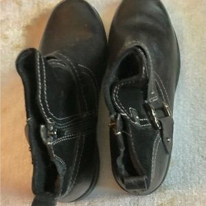Earth Origin ankle boots leather upper size 10 great condition